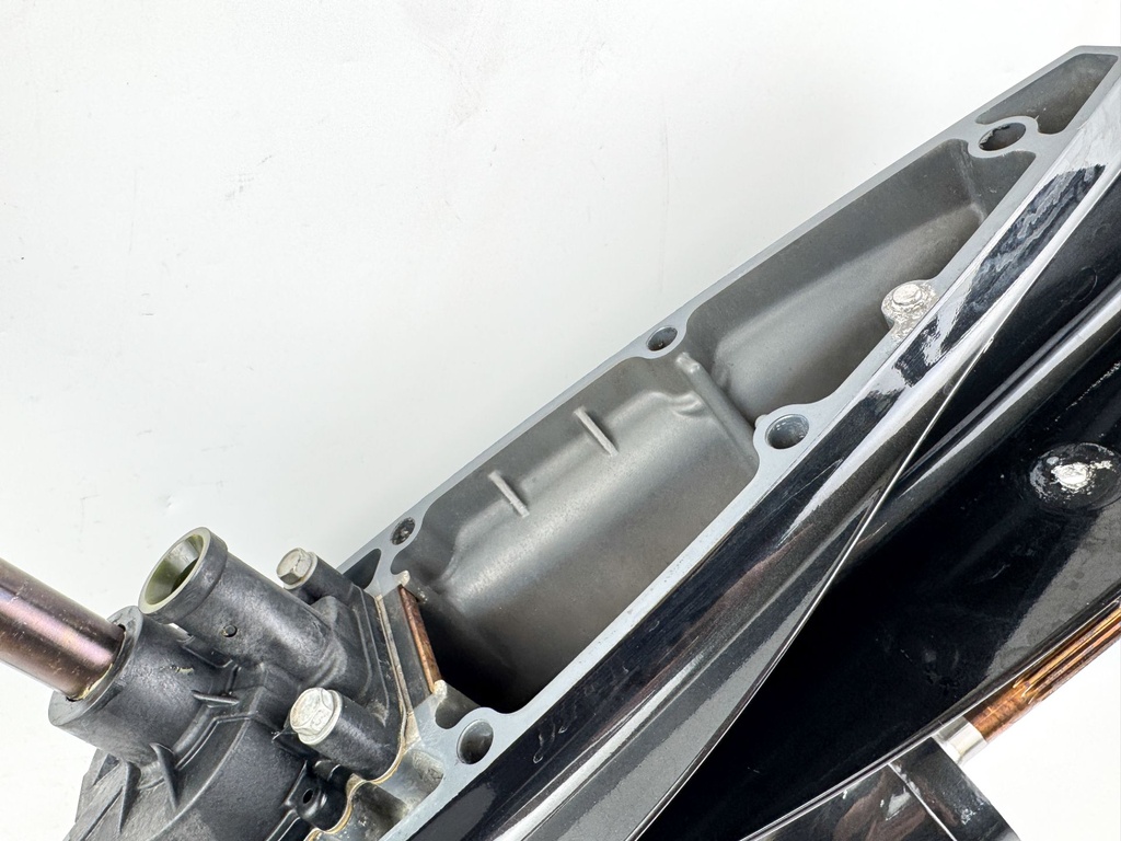 2001-18 Suzuki 115 140 HP 4 Stroke Outboard 25" XL Lower Unit Gear Case 2001-18