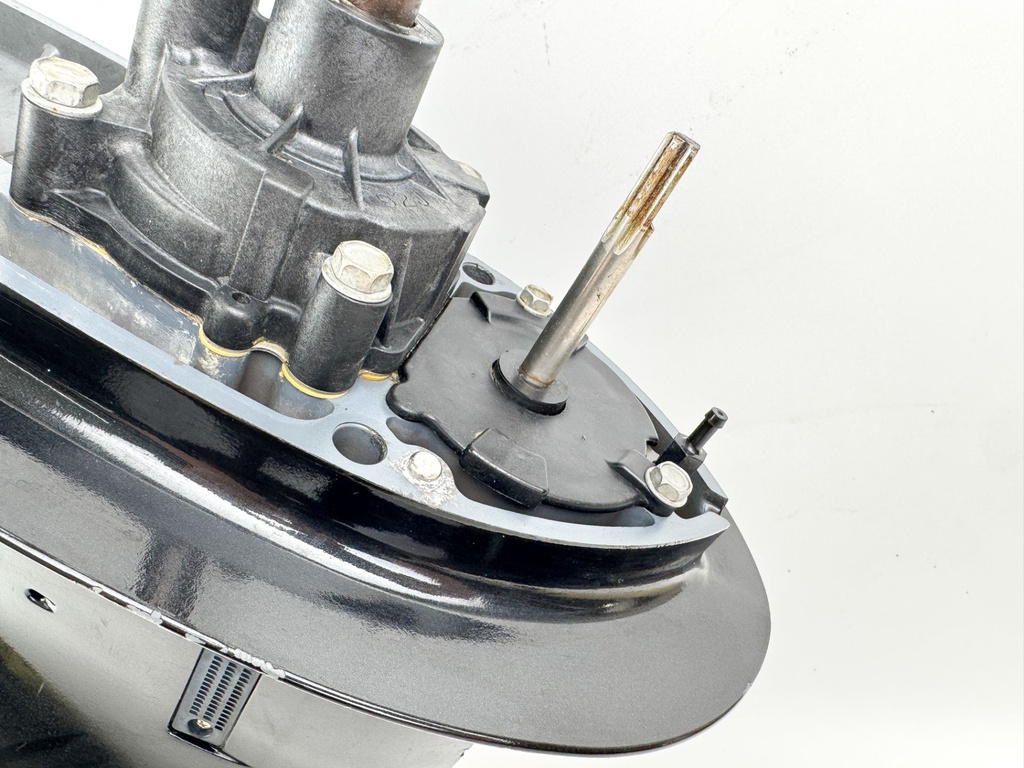 2001-18 Suzuki 115 140 HP 4 Stroke Outboard 25" XL Lower Unit Gear Case 2001-18