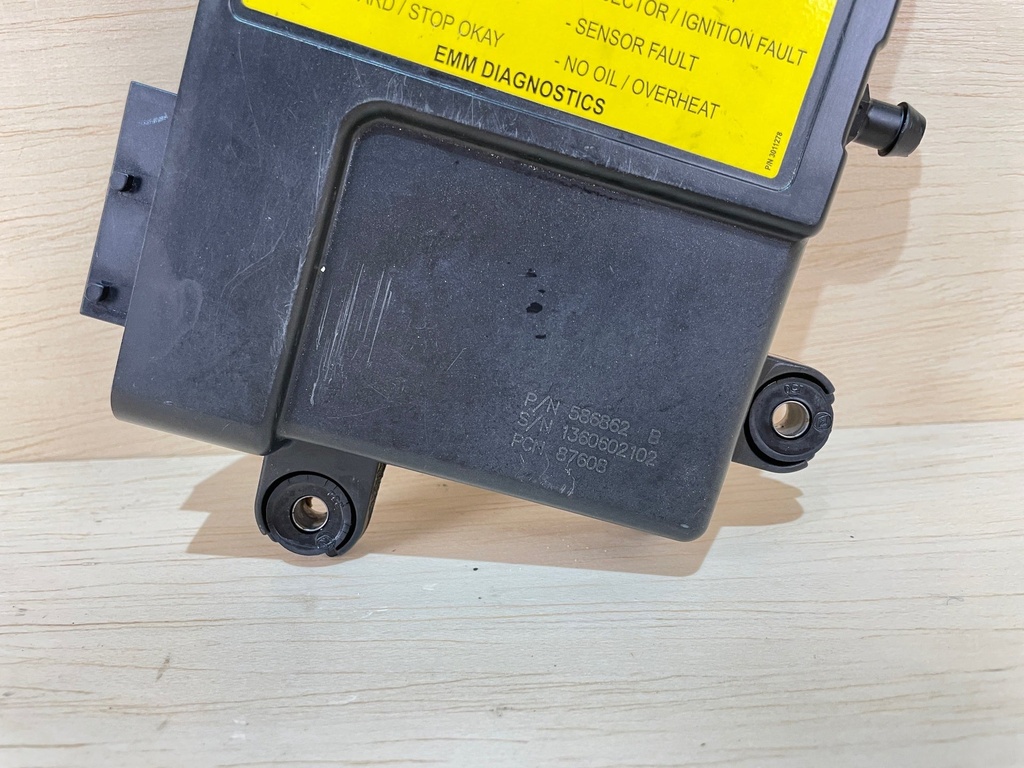 2007 Evinrude Etec 40HP Outboard Engine EMM Computer 586862 For Parts