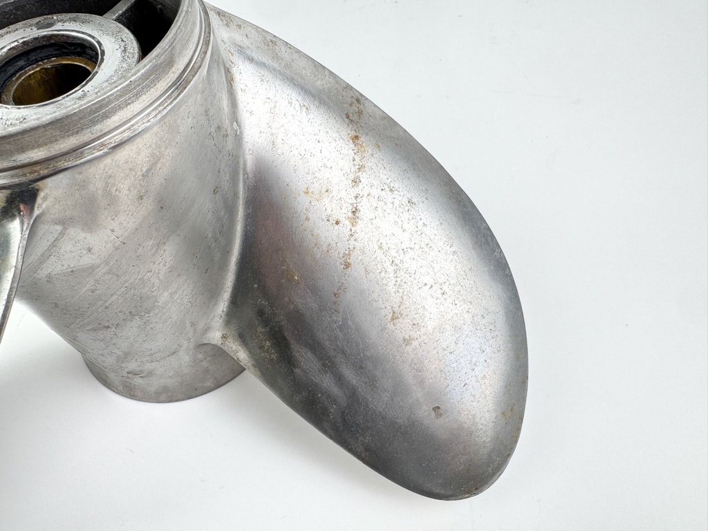 Yamaha Stainless Steel 3 Blade Prop Propeller 15 1/4" x 17P RH Standard