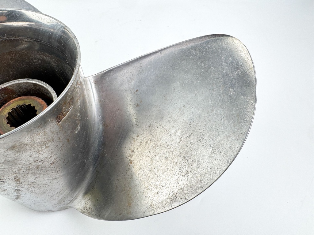 Yamaha Stainless Steel 3 Blade Prop Propeller 15 1/4" x 17P RH Standard
