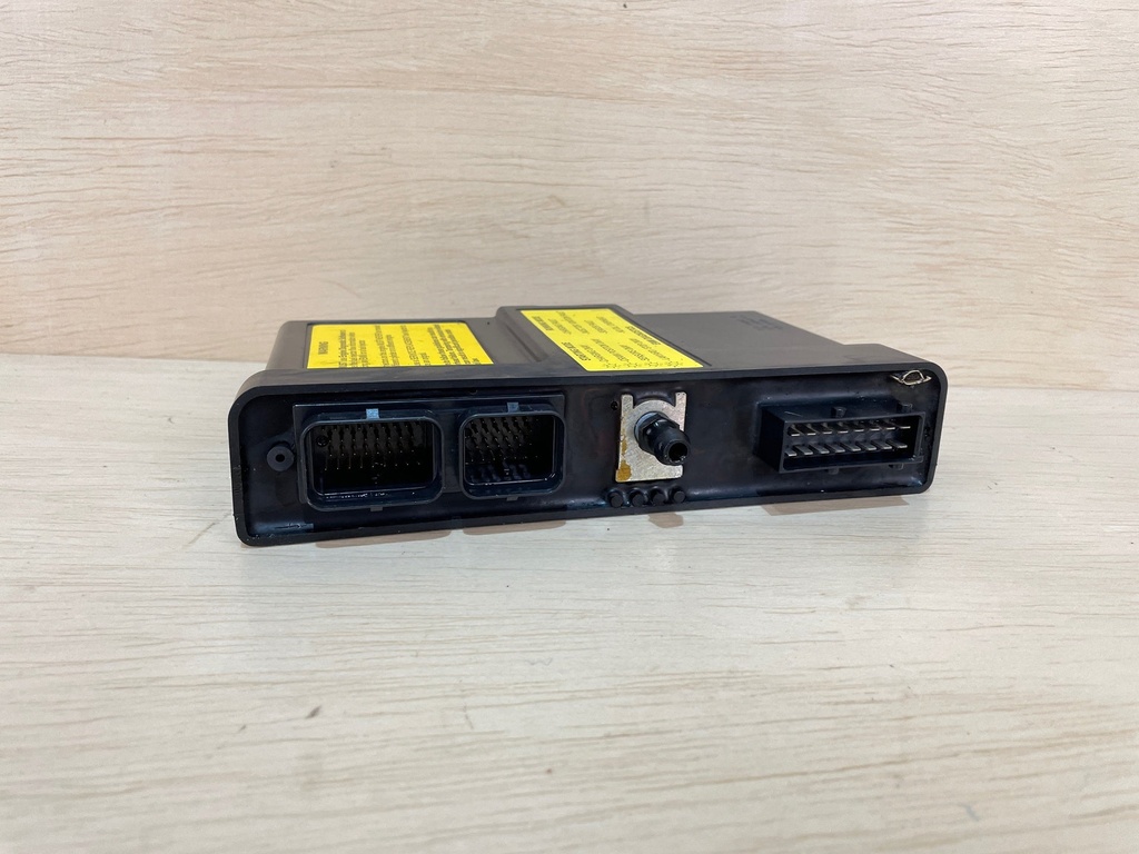 2007 Evinrude Etec 40HP Outboard Engine EMM Computer 586862 For Parts