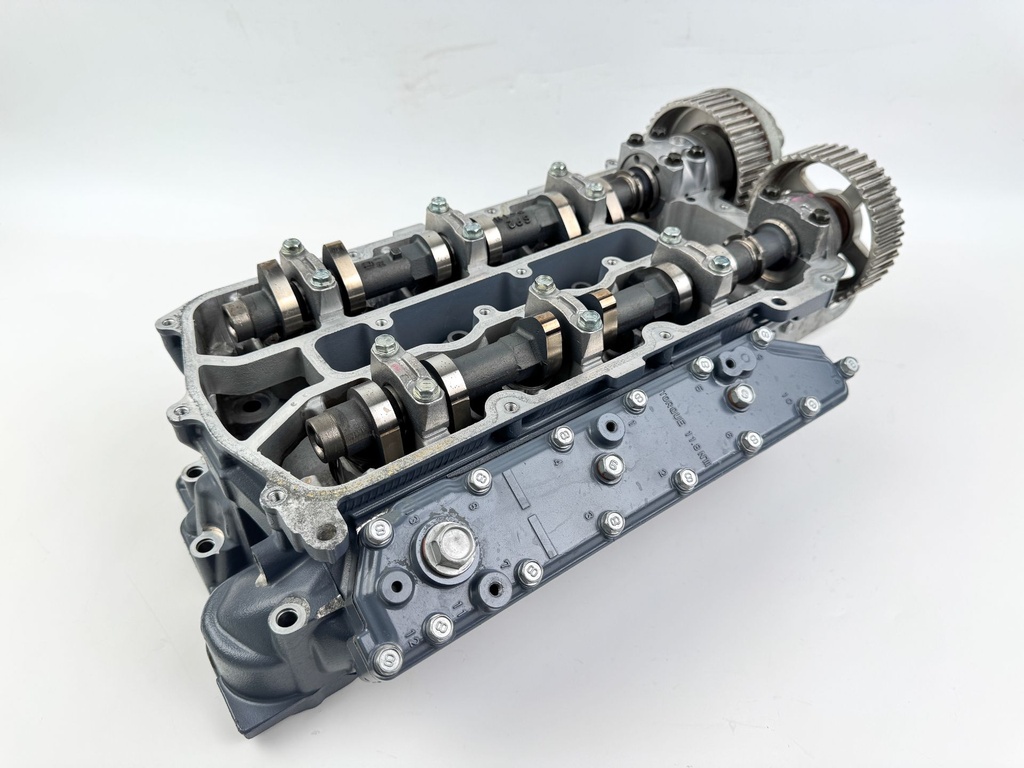 2006 Yamaha 250 HP 4 Stroke Outboard Port Cylinder Head 6P2-W009C-01-1S OEM