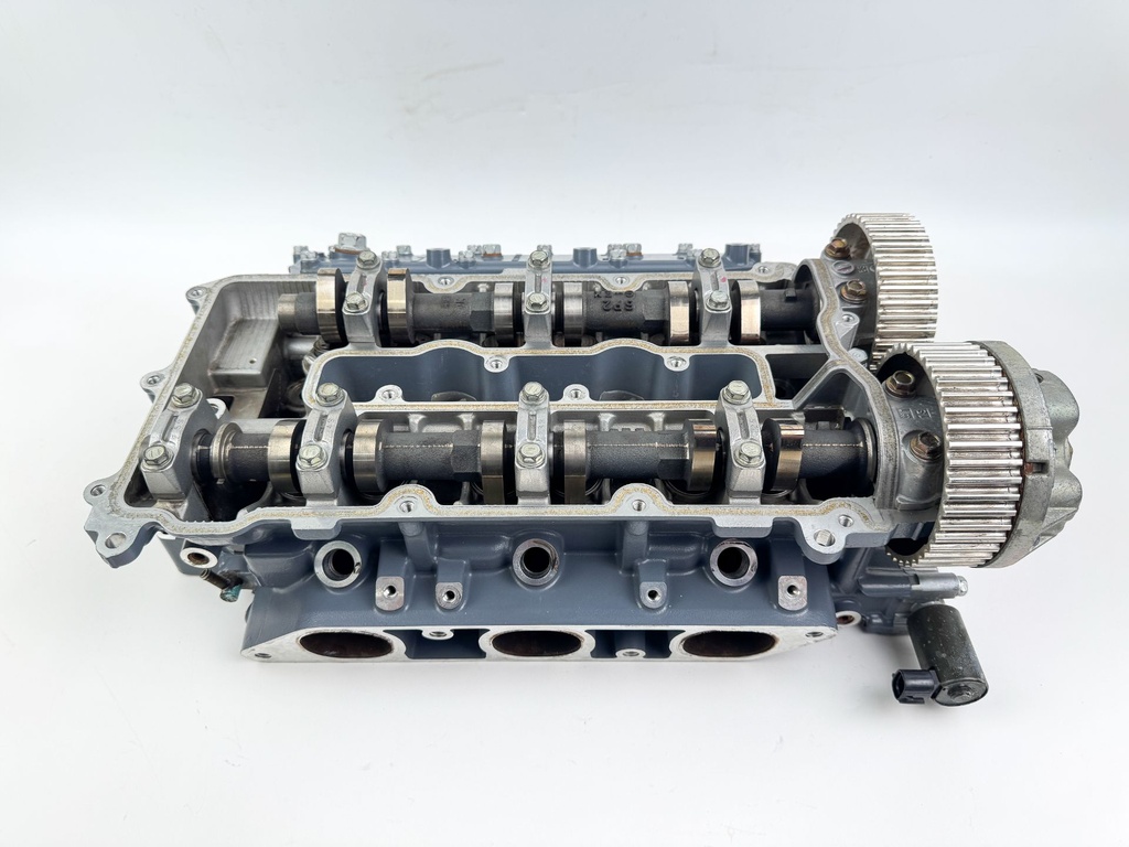 2006 Yamaha 250 HP 4 Stroke Outboard Starboard Cylinder Head 6P2-W009A-01-1S OEM