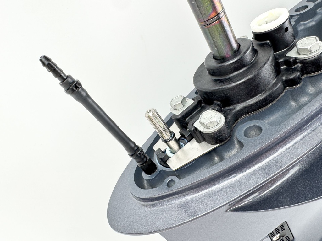 2002 + Yamaha 50 60 HP 4 Stroke Outboard 20" Long Lower Assembly New