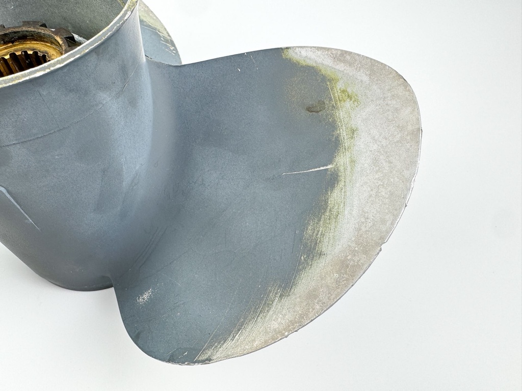 Honda Outboard 3 Blade Aluminum Prop Propeller 13 1/2" X 15P RH 58130-ZW1-W23ZA