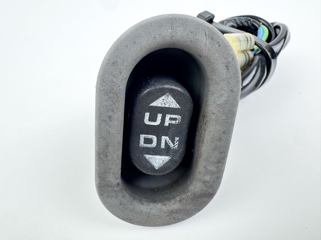 2003 Honda 90 HP 4 Stroke Outboard Trim Switch 35640-ZW1-023 OEM