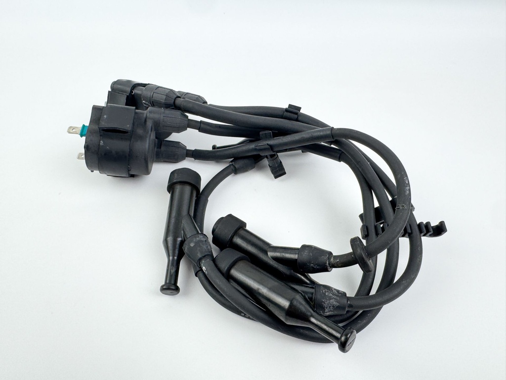 2003 Honda 90 HP 4 Stroke Outboard Ignition Coil Set 30500-ZW1-505 OEM