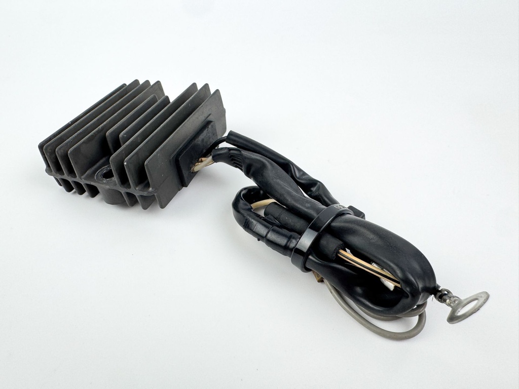 1997-2006 Honda 40 50 HP 4 Stroke Outboard Rectifier Assembly 31600-ZV5-003