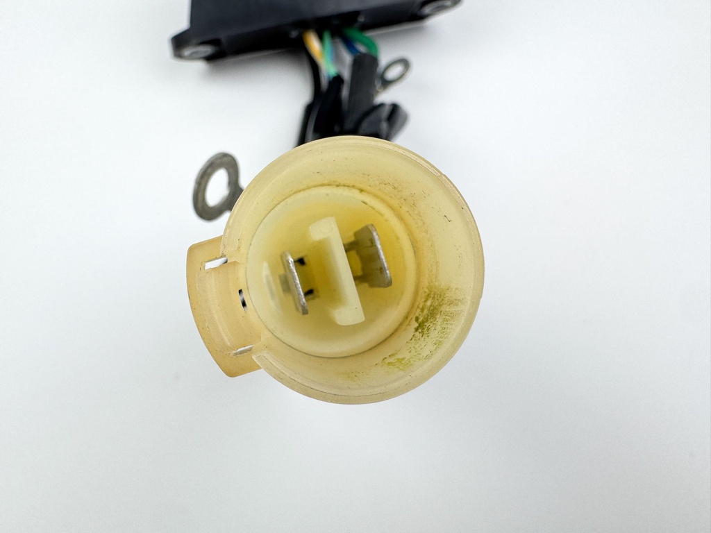 2005 Honda 40 HP 4 Stroke Outboard Trim Tilt Relay 38550-ZV5-823 OEM