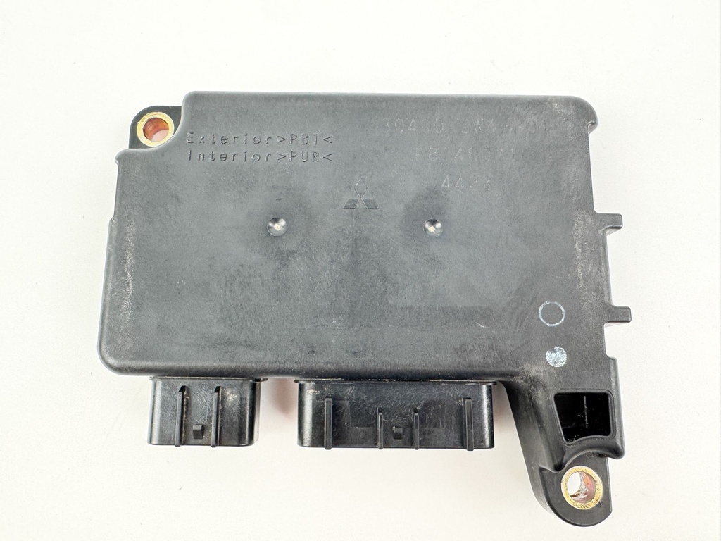 2005 Honda 40 HP 4 Stroke Outboard C.D.I CDI Assembly 30400-ZW4-H03 OEM