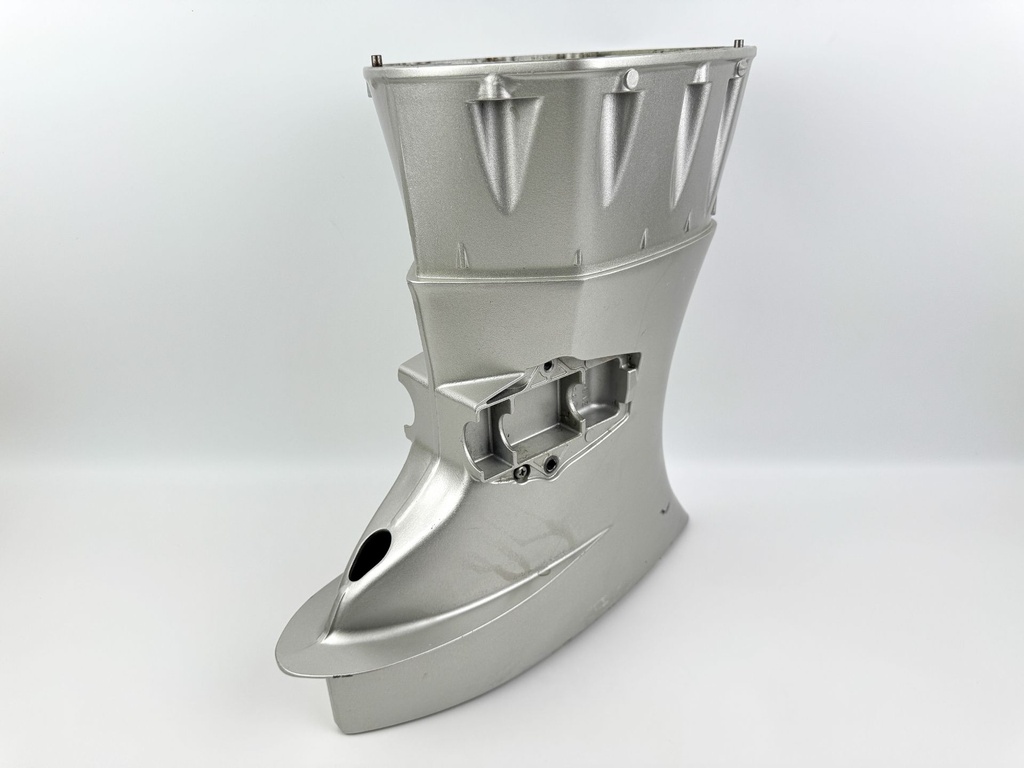 2005 Honda 40 HP 4 Stroke Outboard Midsection Extension Case OEM