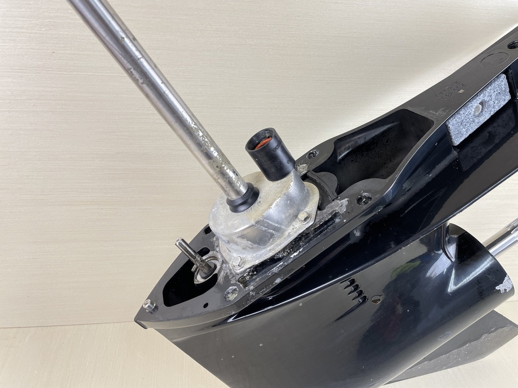 2015 Mercury 90HP 4 Stroke 20" Lower Unit Gear Case RH Assembly 8M0088072