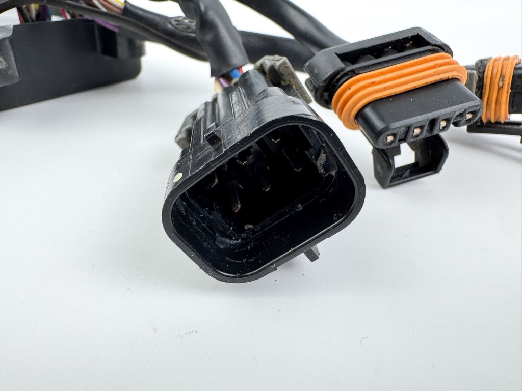 2002 Mercury 200 HP 2 Stroke Outboard Ignition Control Module 857185T1 OEM