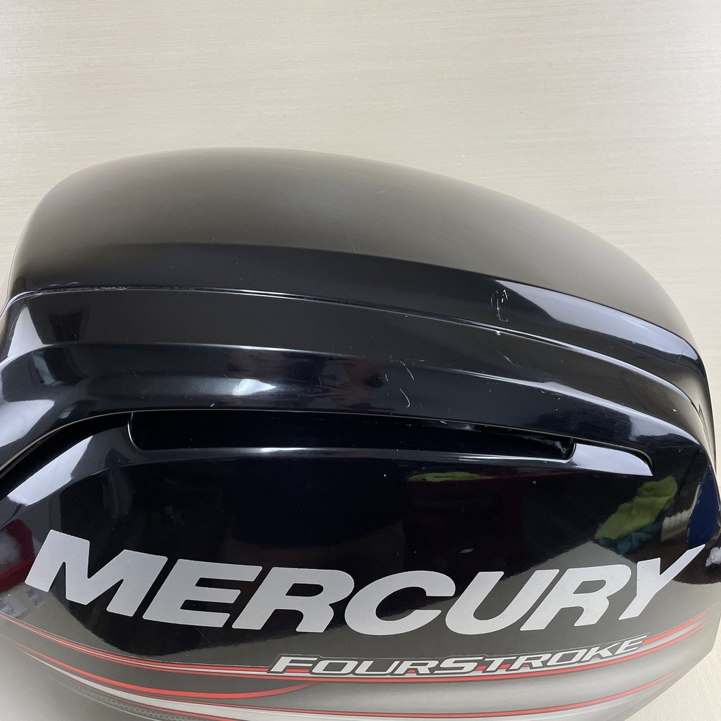 2015 Mercury 90HP 4 Stroke Outboard Engine Top Cover Cowling Hood 8M0087994