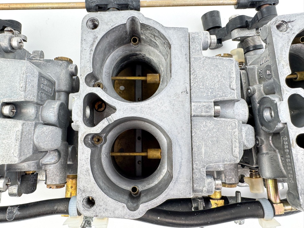 2002 Mercury 200 HP 2 Stroke Outboard Carburetor Set 828272T73 OEM