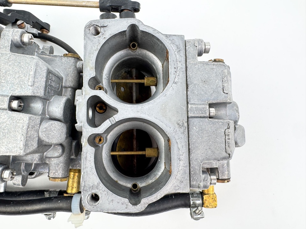 2002 Mercury 200 HP 2 Stroke Outboard Carburetor Set 828272T73 OEM