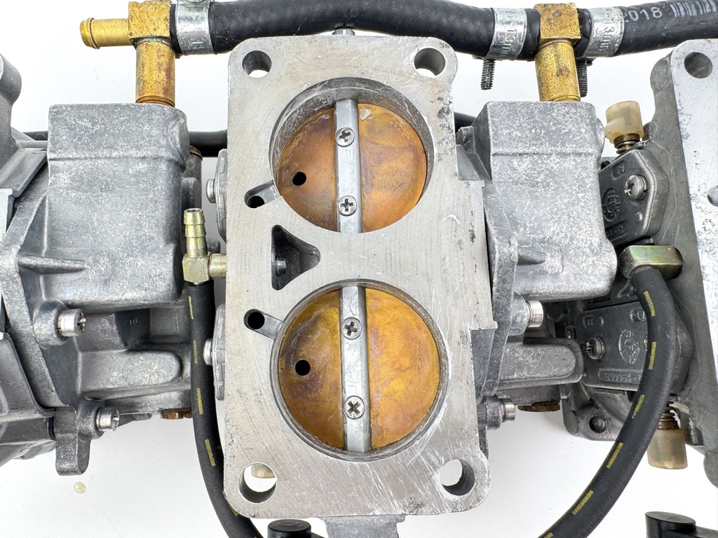 2002 Mercury 200 HP 2 Stroke Outboard Carburetor Set 828272T73 OEM