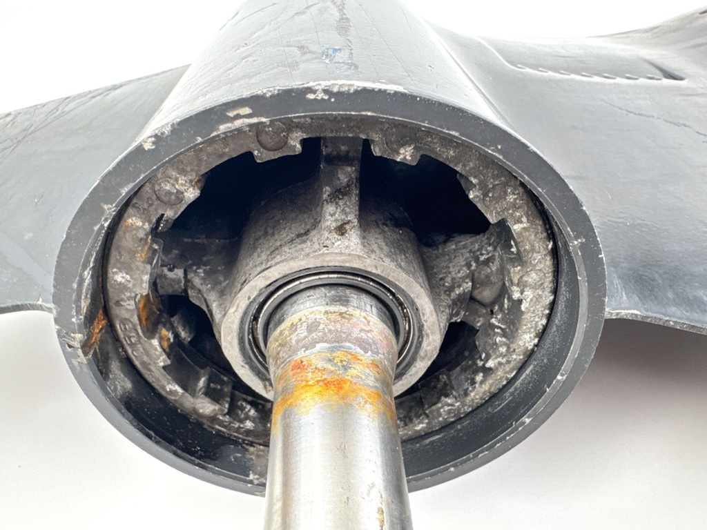 Mercury 135 150 175 HP 2 Stroke EFI DFI 1.87:1 20" L Lower Unit Gear Case 9148T84