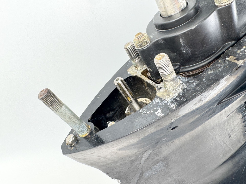 Mercury 135 150 175 HP 2 Stroke EFI DFI 1.87:1 20" L Lower Unit Gear Case 9148T84