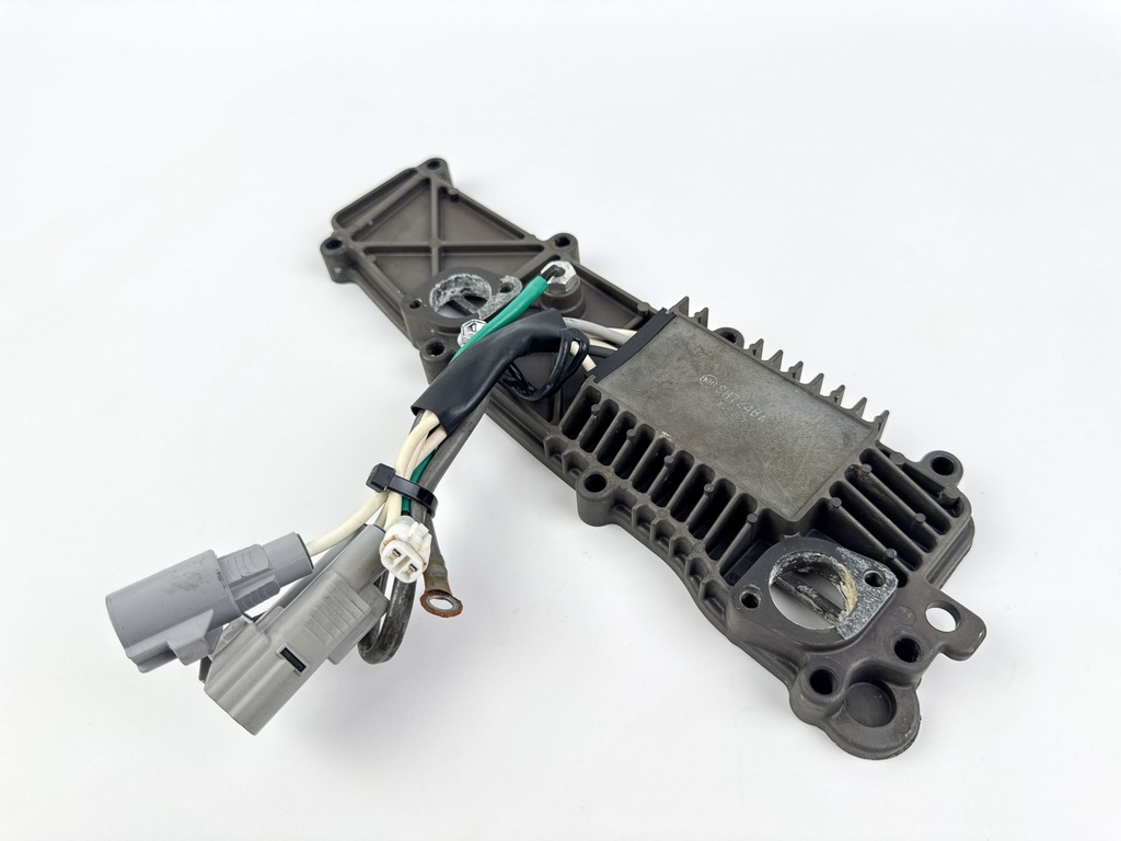 2019 Suzuki 140 HP 4 Stroke Outboard Rectifier & Regulator 32800-92J00 OEM