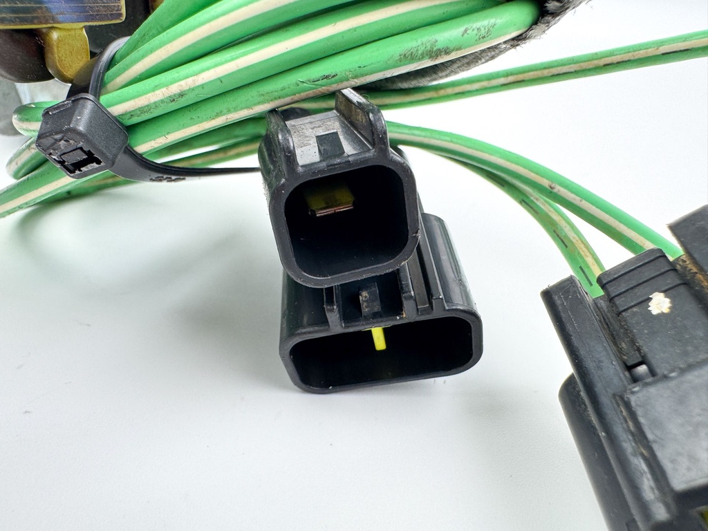 2012 Yamaha 300 HP 4 Stroke Outboard Coil Pulser Base Stator Assembly 6CE-81410-00-00 OEM