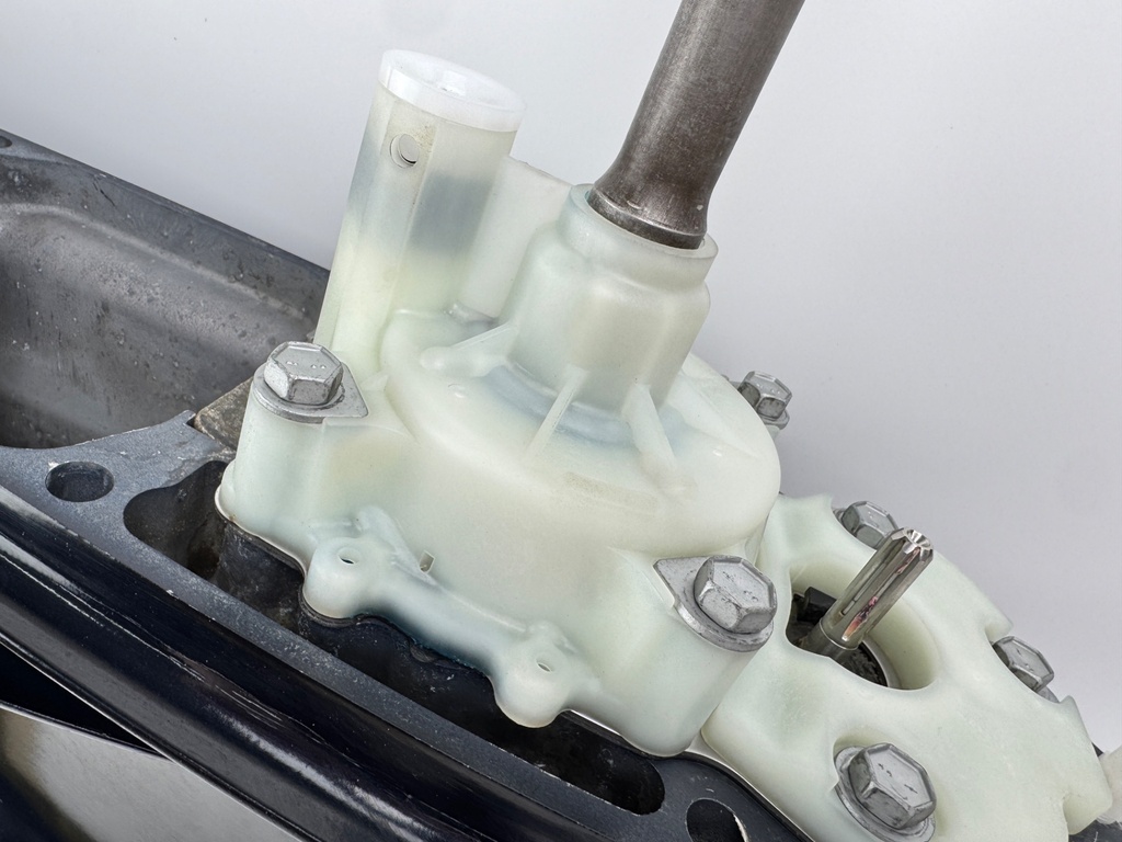 Yamaha VF 200 225 250 HP SHO VMAX 20" 4 Stroke Lower Unit 2010 +