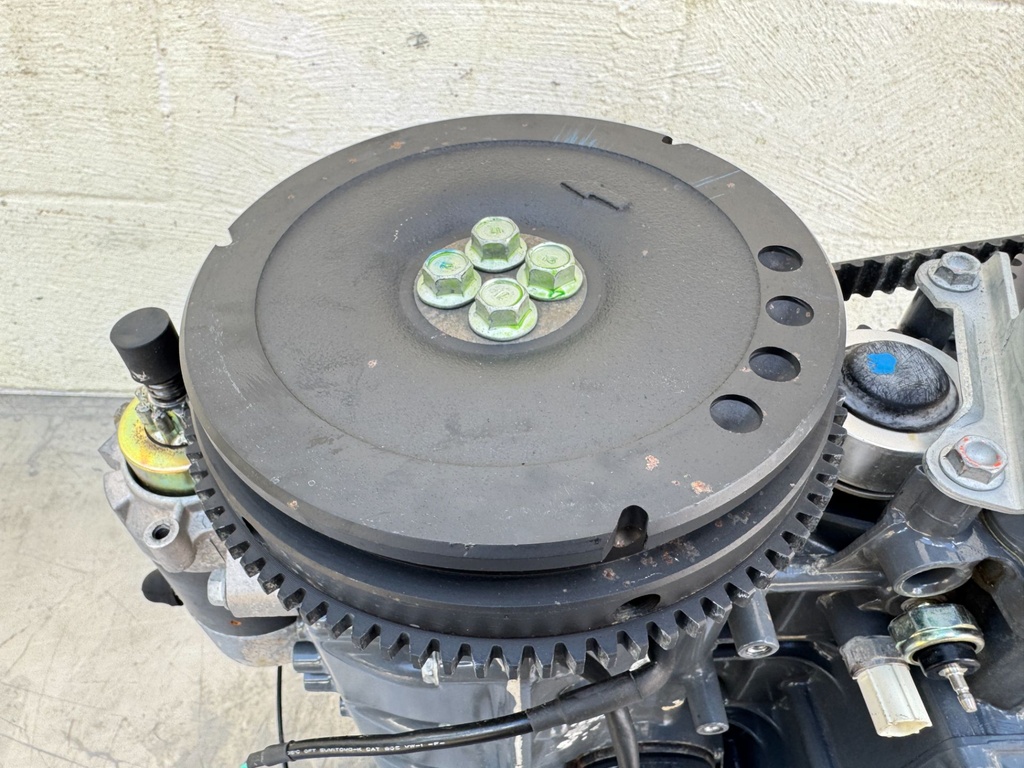 2005 Honda 40 HP 4 Stroke Outboard Powerhead 12000-ZW4-405ZA OEM