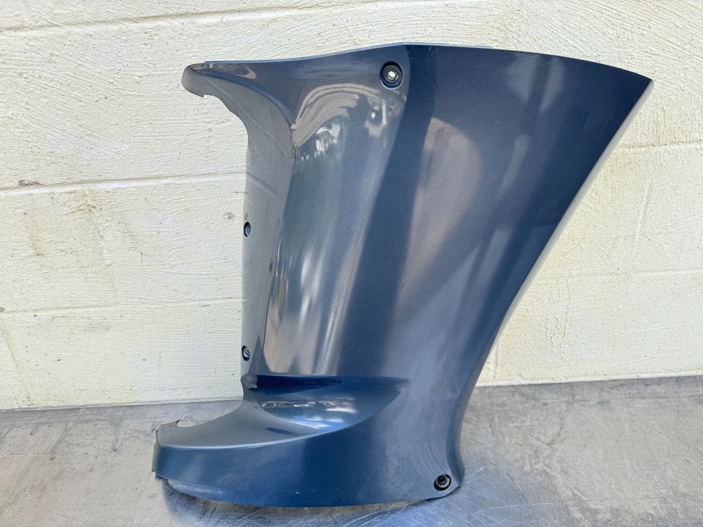 2012 Yamaha 300 HP 4 Stroke Outboard Lower Apron Cowling Set 6CE-42741-01-8D OEM