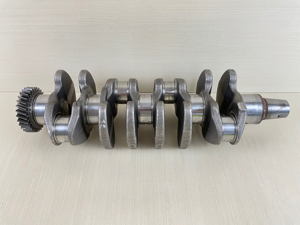 2018 Suzuki 90HP DF90 4 Stroke Outboard Crankshaft Assembly 12220-87L00