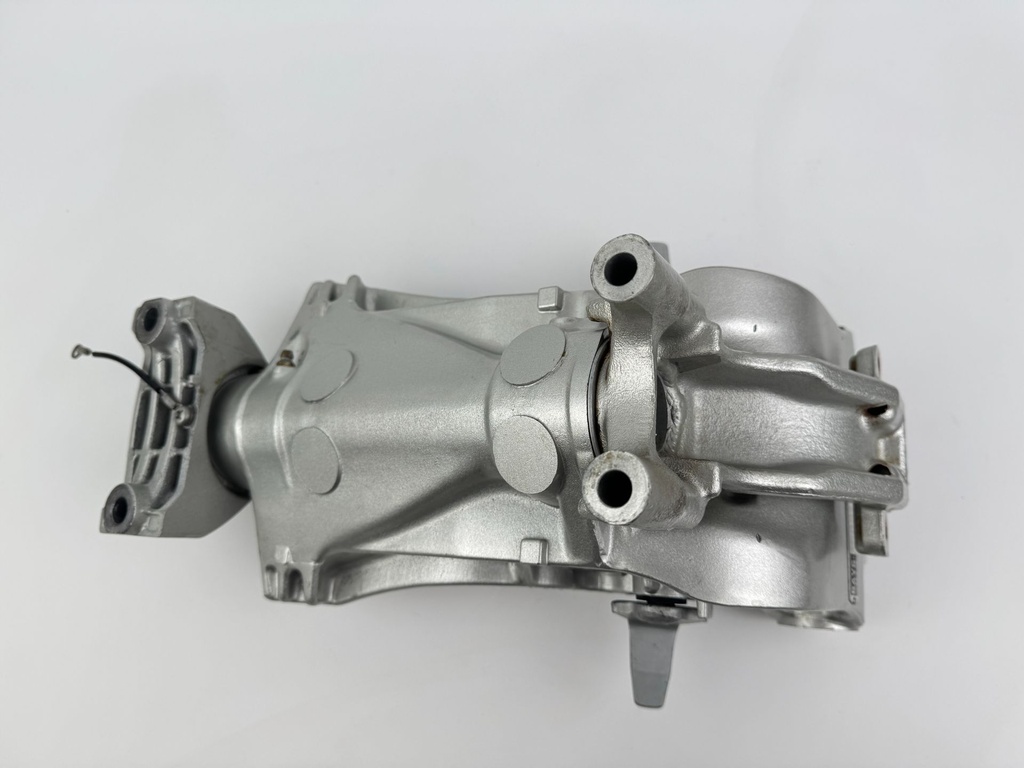 2005 Honda 40 HP 4 Stroke Outboard Swivel Bracket 50100-ZW4-H02 OEM