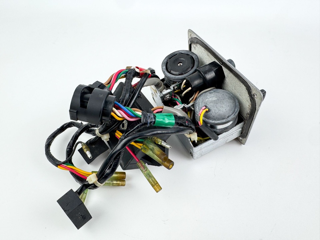 Yamaha Outboard Dual Twin Engine Ignition Key Switch
