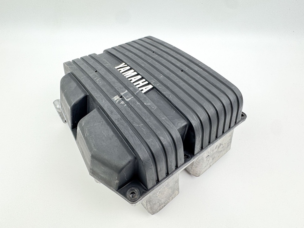 1988 Yamaha 130 HP 2 Stroke Outboard Intake Air Silencer Assembly 6E5-14418-00-00 OEM