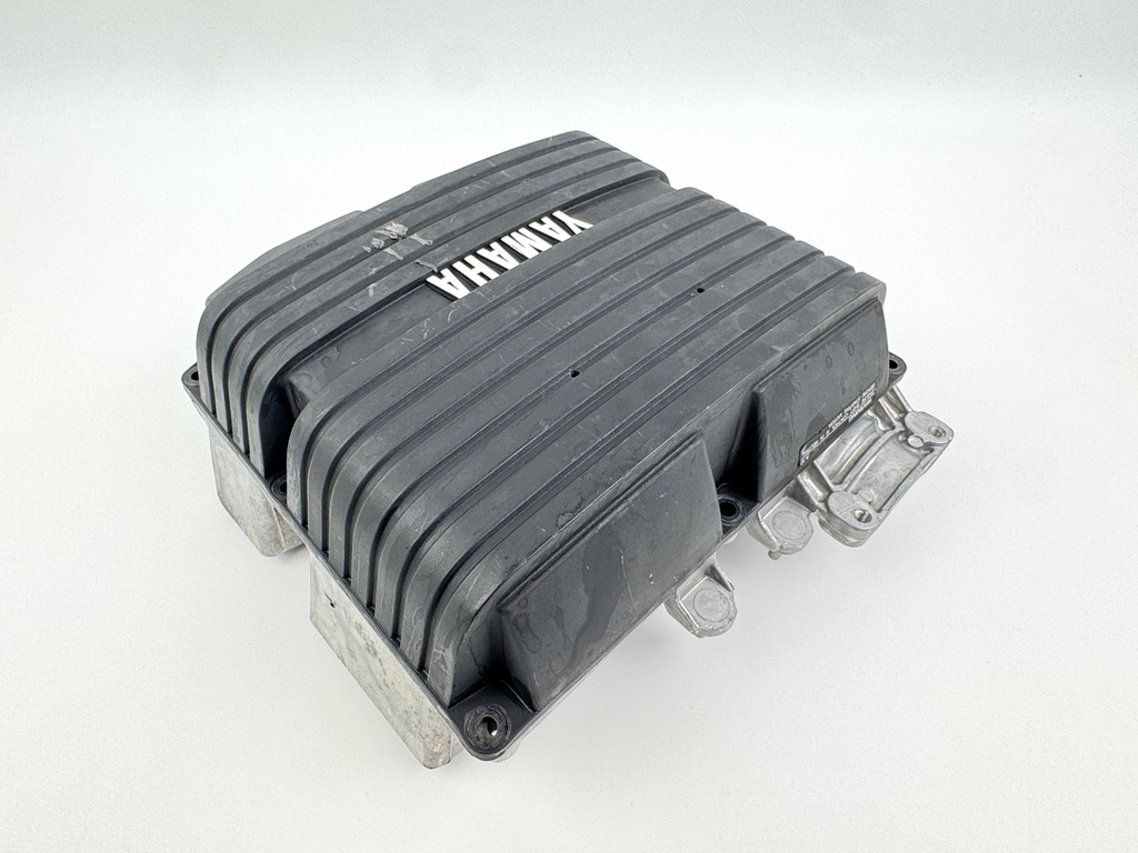 1988 Yamaha 130 HP 2 Stroke Outboard Intake Air Silencer Assembly 6E5-14418-00-00 OEM