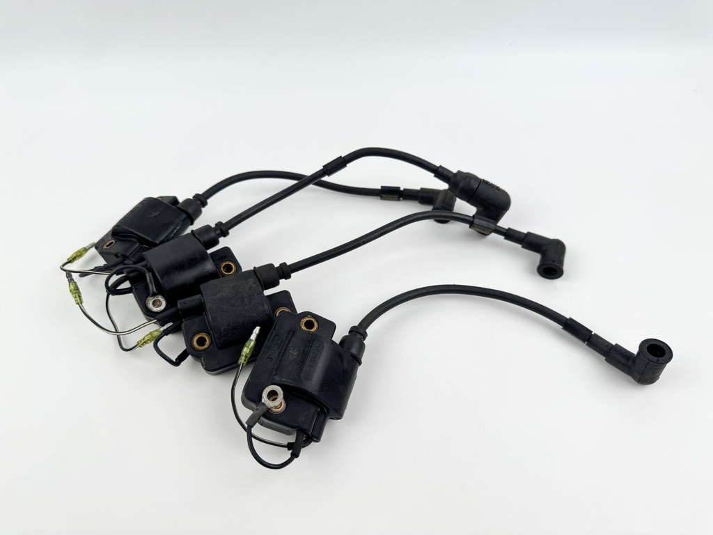 1988 Yamaha 130 HP 2 Stroke Outboard Ignition Coil Set 6E5-85570-11-00 OEM