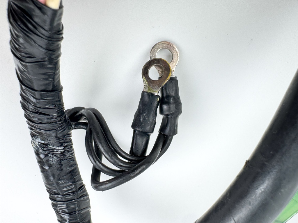 1988 Yamaha 130 HP 2 Stroke Outboard Engine Wire Harness 6E5-82590-11-00 OEM