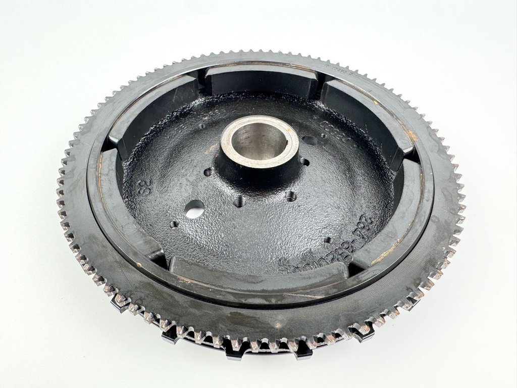 1998-08 Yamaha 25 30 40 HP 4 Stroke Outboard Flywheel Rotor 65W-85550-01-00