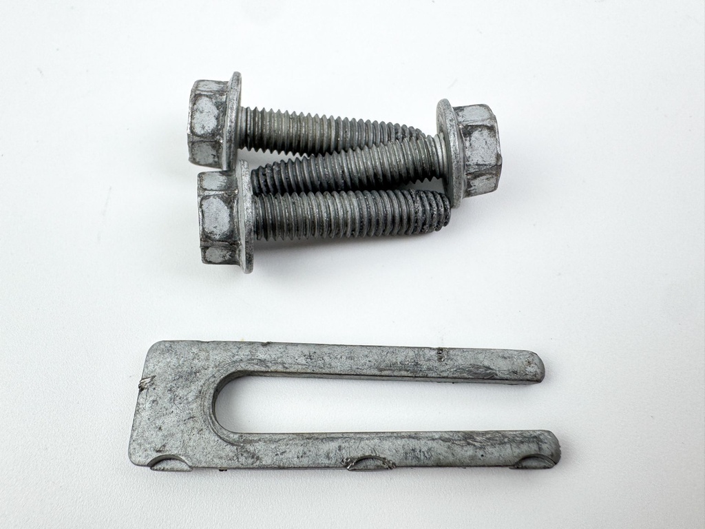 2001 Yamaha 40 HP 4 Stroke Outboard Cable Cover Plate 67C-42738-00-4D OEM