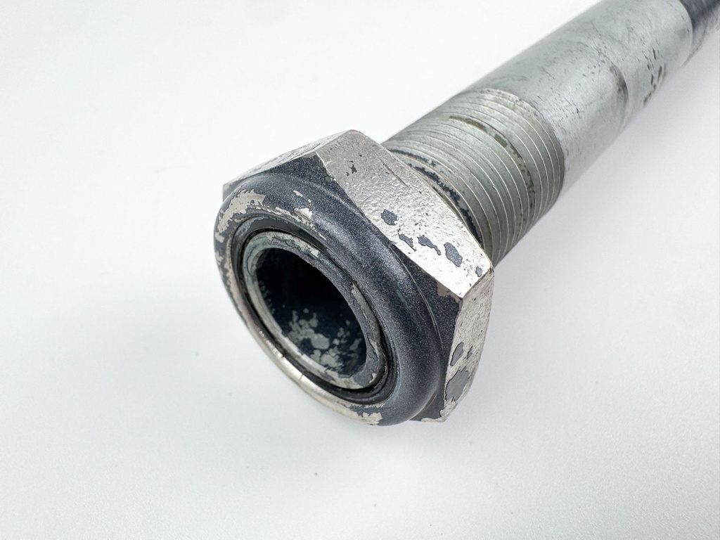 2001 Yamaha 40 HP 4 Stroke Outboard Clamp Bracket Bolt Tilt Tube 6K9-43131-00-00 OEM