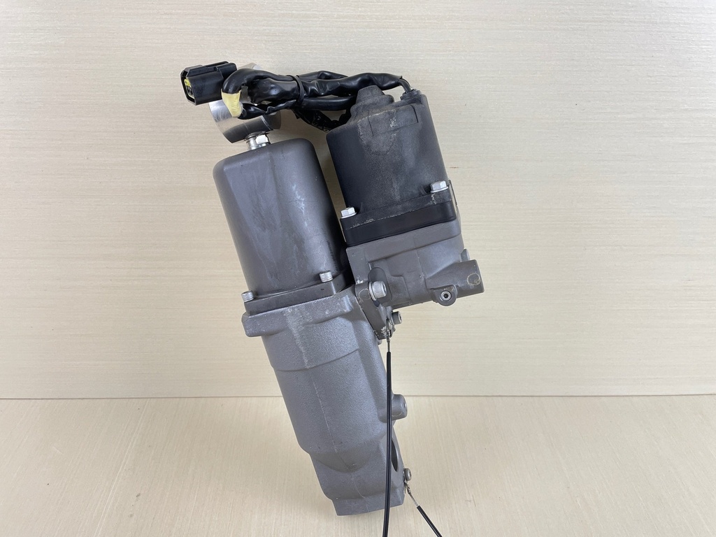 2018 Suzuki 90HP 4 Stroke Outboard Power Trim & Tilt Unit Assembly 48000-87L13
