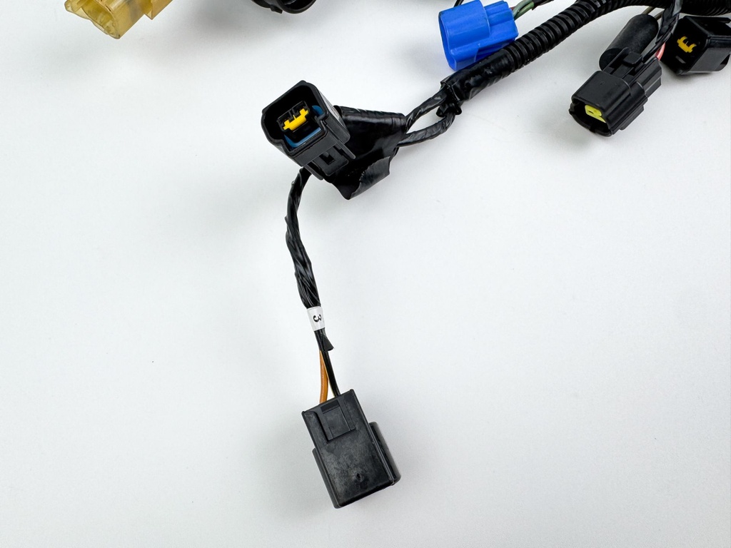 2001 Yamaha 40 HP 4 Stroke Outboard Engine Wire Harness 67C-82590-20-00 OEM