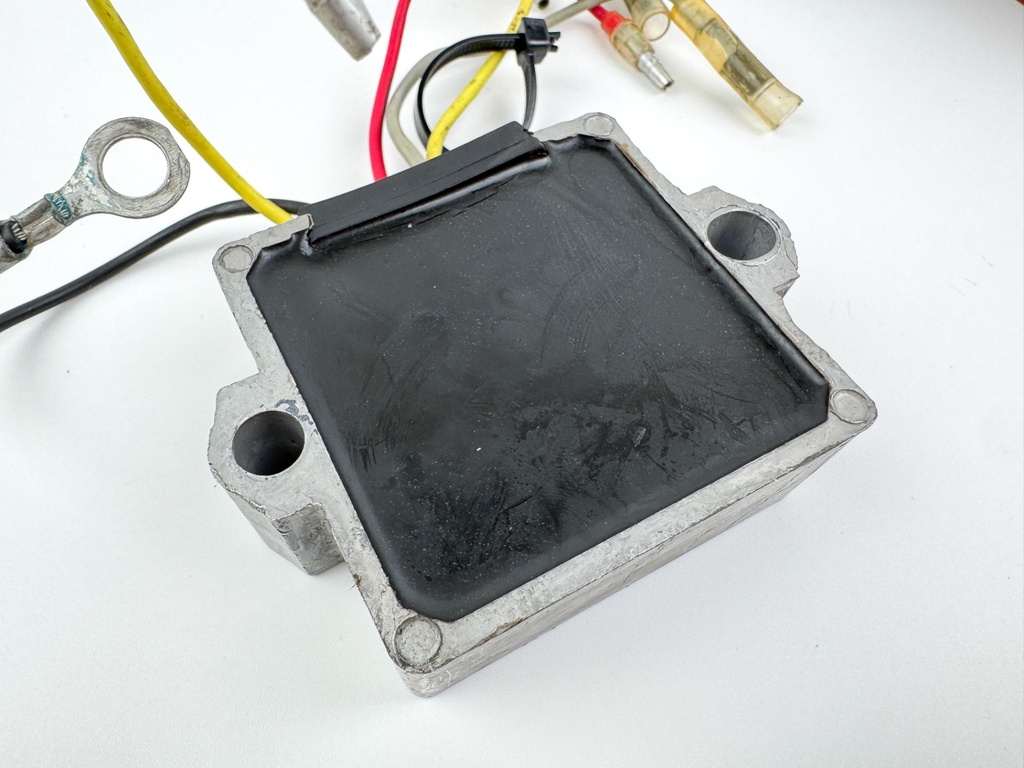 1998-08 Yamaha 25 30 40 HP 4 Stroke Outboard Stator Assembly 65W-85510-10-00