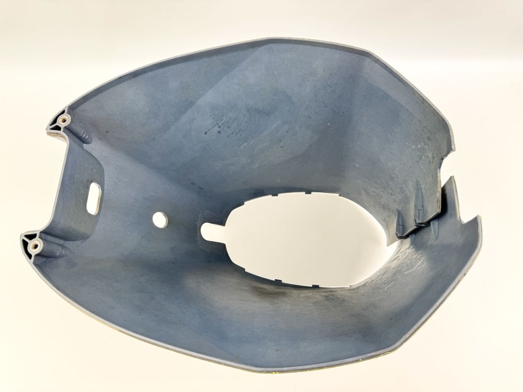 2001 Yamaha 40 HP 4 Stroke Outboard Lower Apron Cover 67C-42741-10-4D OEM