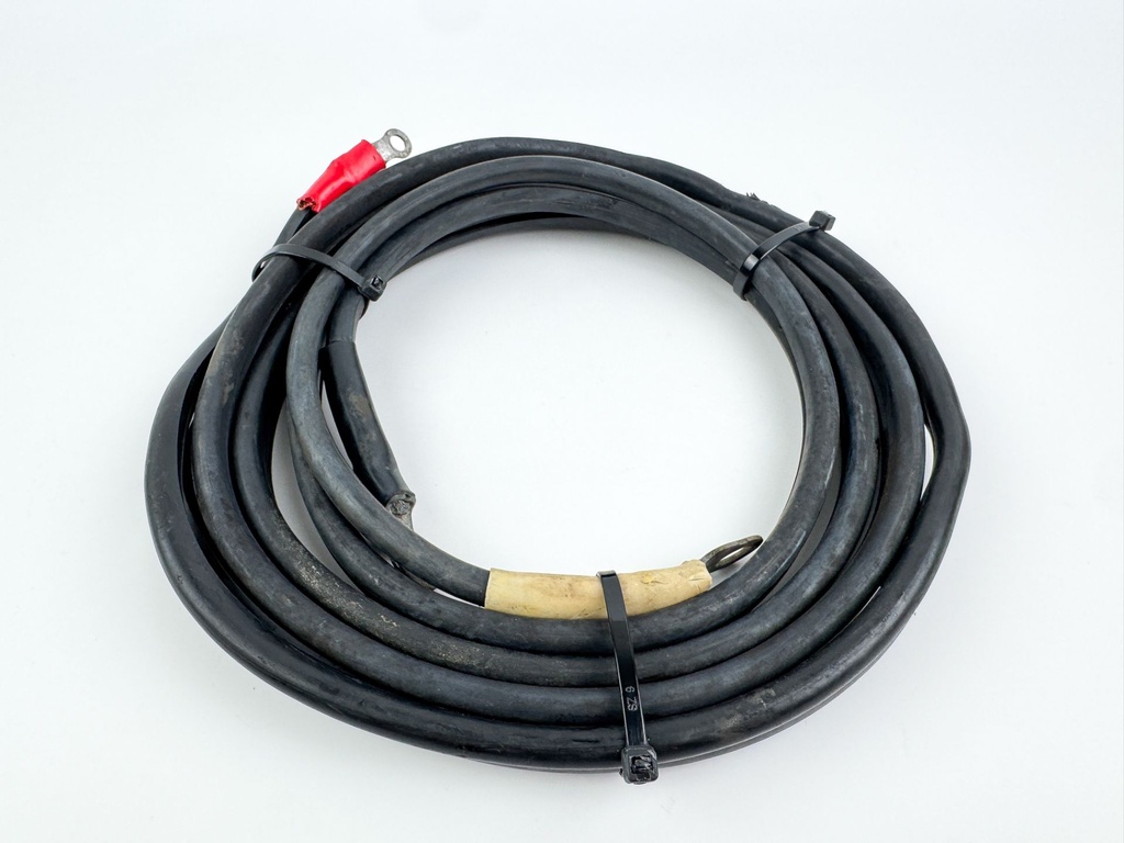2001 Yamaha 40 HP 4 Stroke Outboard Battery Cables 67C-82105-U0-00 OEM