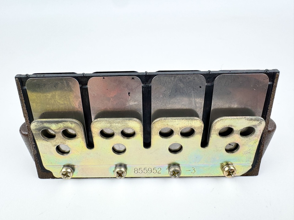 2001 Mercury 150 HP 2 Stroke Outboard Reed Valve Assembly 855952T3 OEM