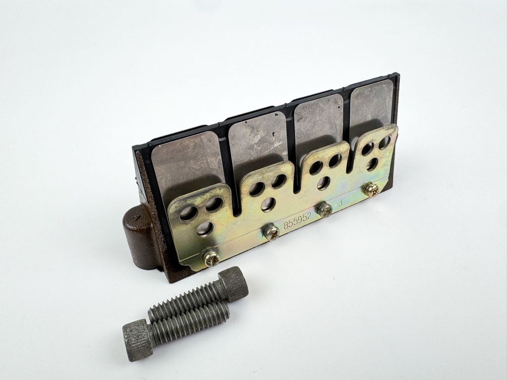 2001 Mercury 150 HP 2 Stroke Outboard Reed Valve Assembly 855952T3 OEM