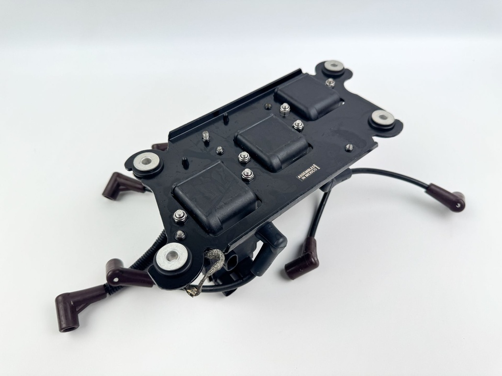 2001 Mercury 150 HP 2 Stroke Outboard Ignition Coil Set W/ Plate 856991A1 OEM