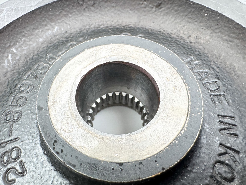 2001 Mercury 150 HP 2 Stroke Outboard Flywheel 859734T1 OEM