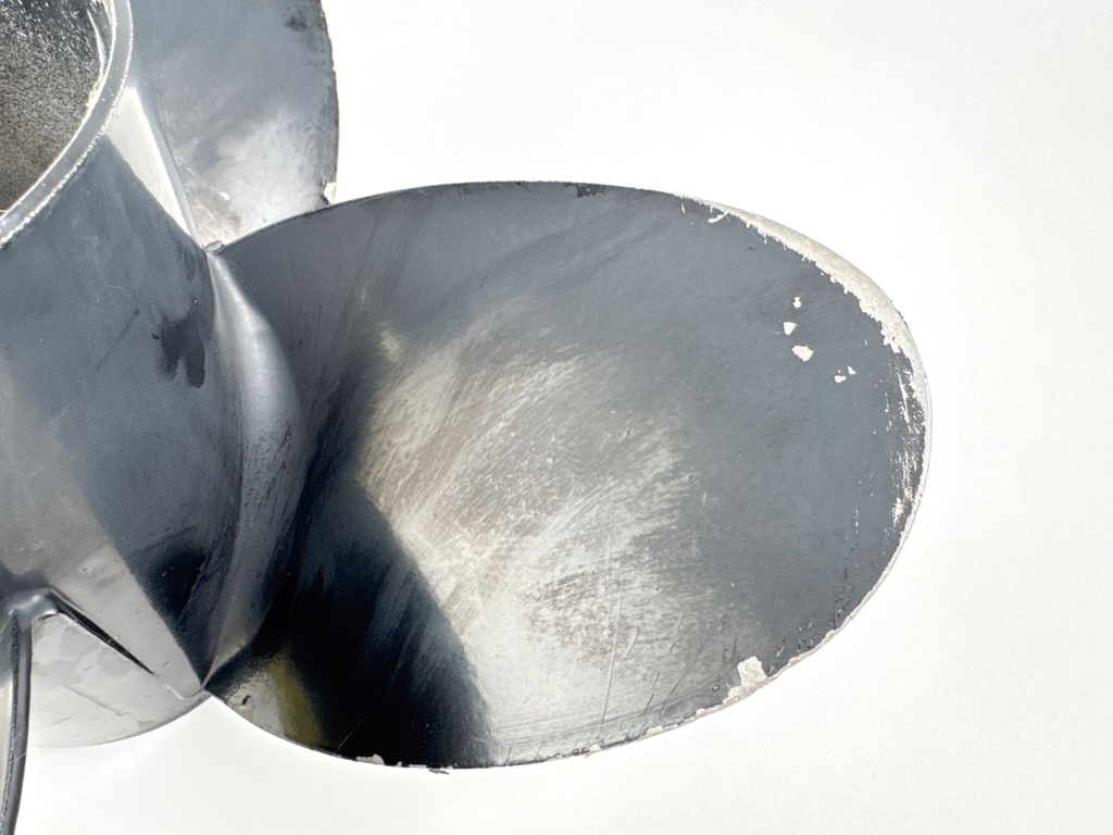 Mercury Quicksilver 4 Blase Aluminum Prop Propeller 15" X 16P Right Hand