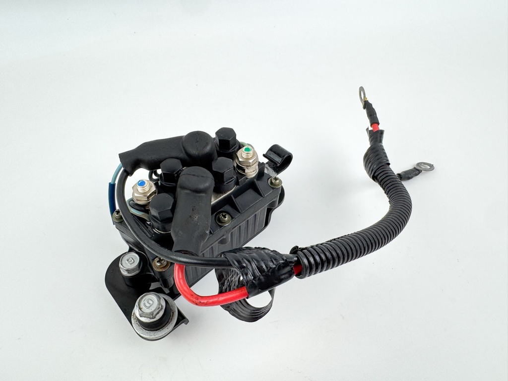 2001 Yamaha 40 HP 4 Stroke Outboard Trim Tilt Relay 6H1-81950-00-00 OEM